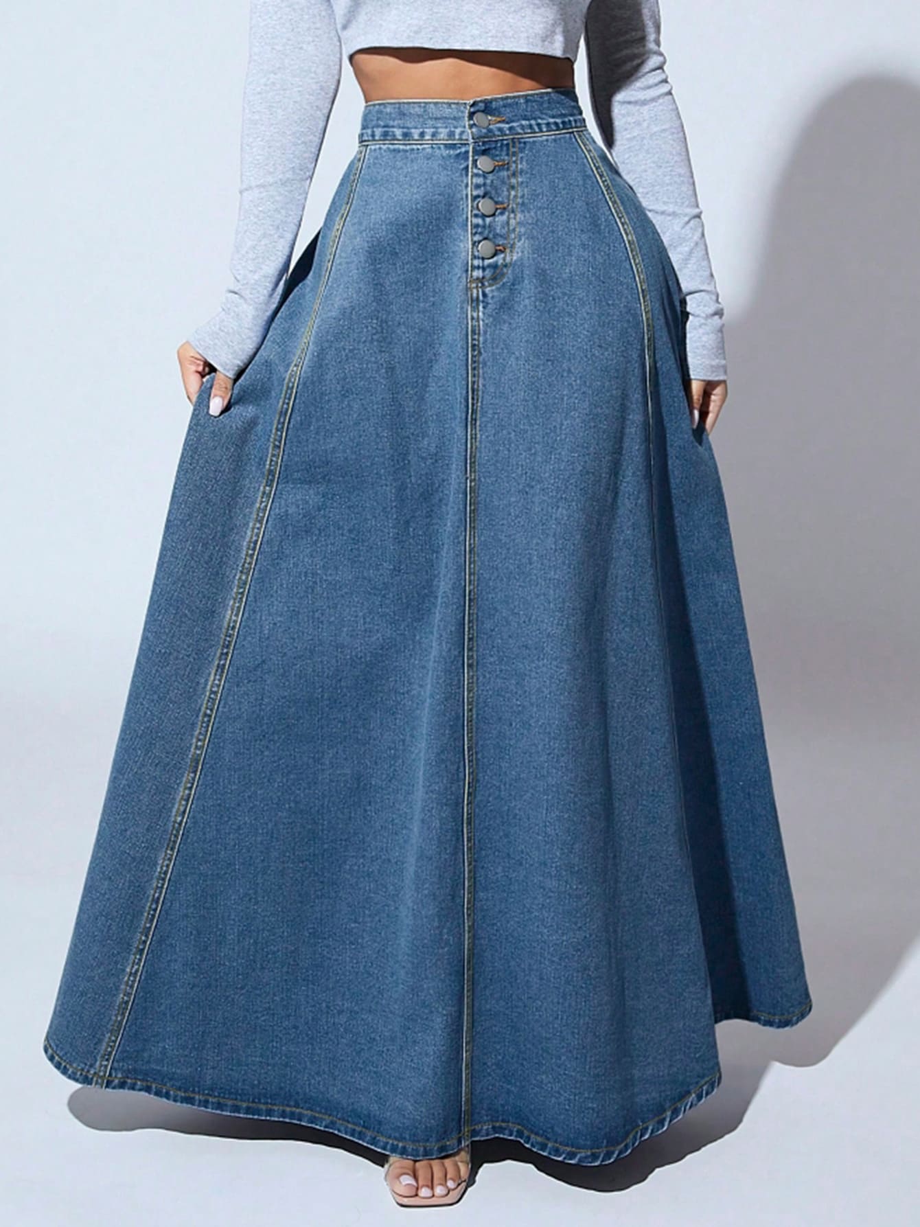 Women’s High-Rise A-Line Button-Front Maxi Denim Skirt